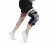 Наколенник Rehband с пателлярным вырезом.